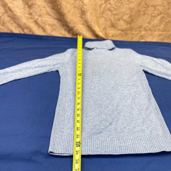 EXPRESS Classy Long Sleeve Shirt Heathered Grey Button Detail Turtleneck - Picture 6 of 12